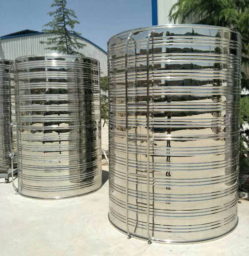 圆柱形保温水箱 